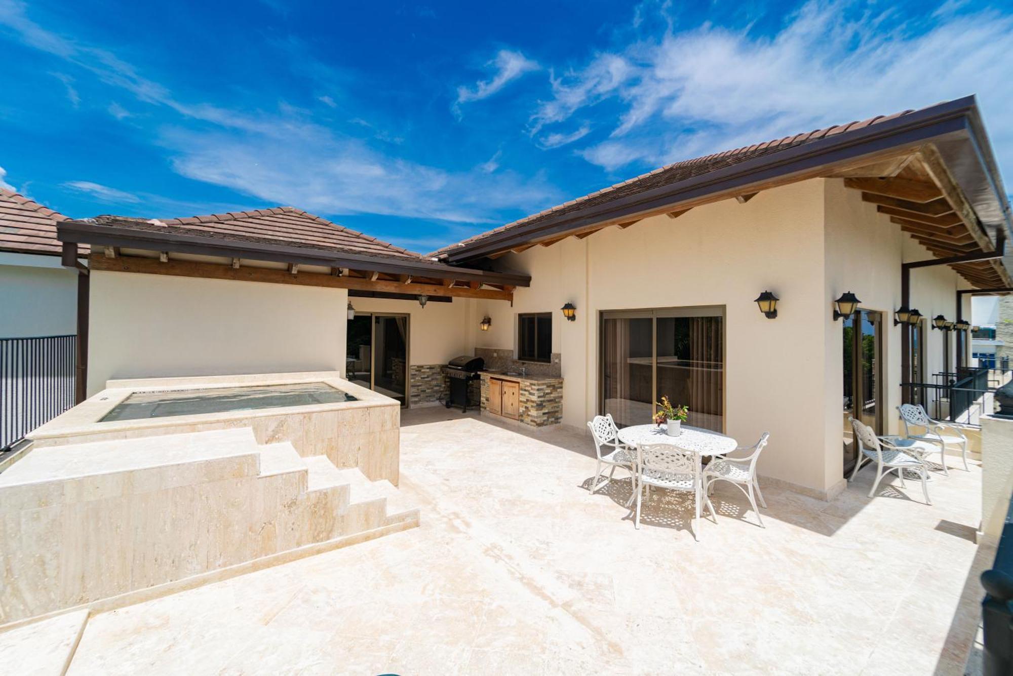 Suites At Grand Laguna Beach By Calisto Stays Sosúa Eksteriør billede