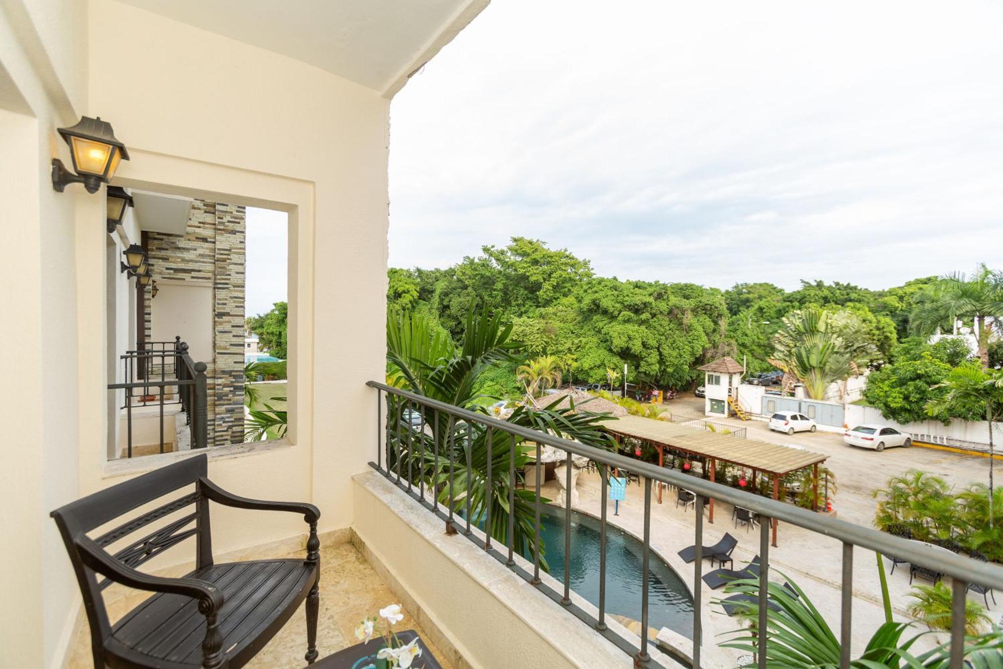 Suites At Grand Laguna Beach By Calisto Stays Sosúa Eksteriør billede